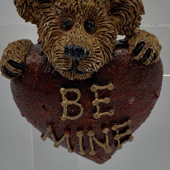 Vintage Resin Boyd's Bears Pin Brooch "Be Mine" Valentine's Day - Picture 3 of 6